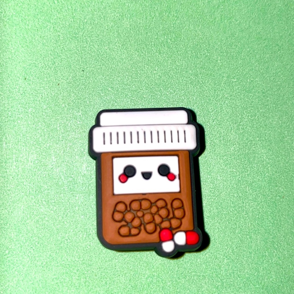 (10 for $15) Cute PILL flask & pills medical Health Nurse RN Crocs Shoe Charms - Picture 1 of 1